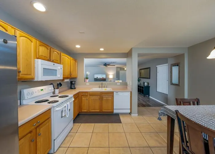 Holiday home Near Kino, 4 Bedroom 2 Ba, Fenced, Outdoor Patio Tucson